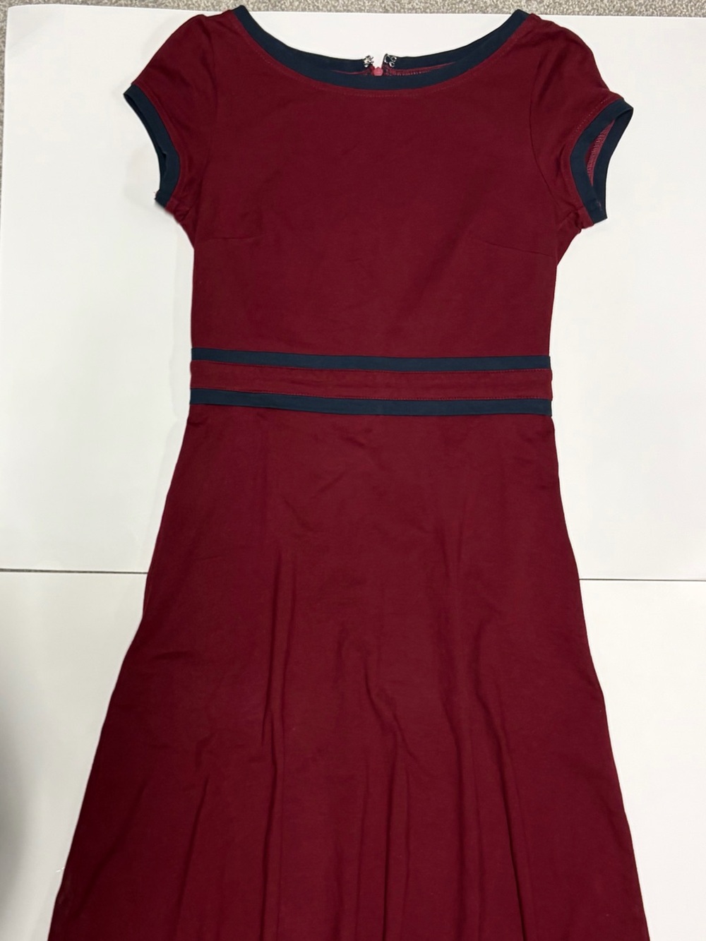 eshakti Burgundy Midi Dress with Navy Trim